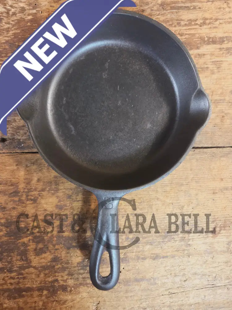 Must have! 1910βs Griswold #3 Egg Skillet with Large Block Logo and Heat Ring 709 B - Skillet