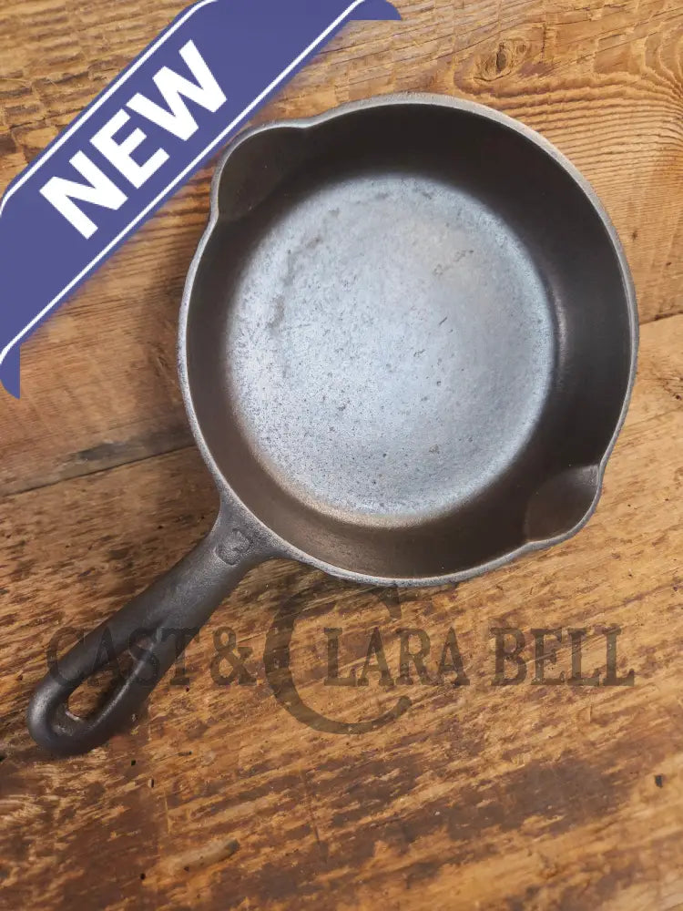 Must have! 1910βs Griswold #3 Egg Skillet with Large Block Logo and Heat Ring 709 B - Skillet