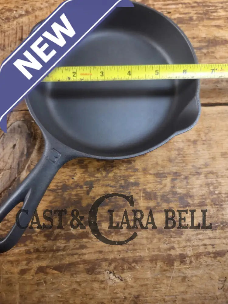 Must have egg skillet! Griswold #3 Skillet with Large Block Logo 709 Skillet