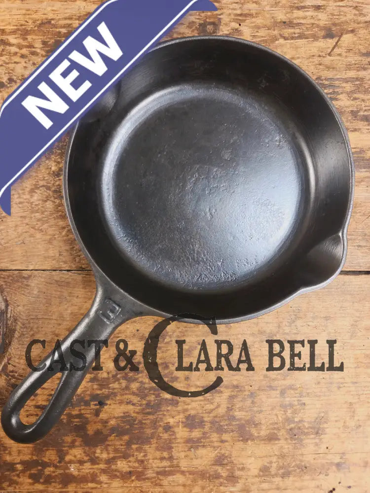 Must have egg skillet! Griswold #3 Skillet with Large Block Logo 709 Skillet