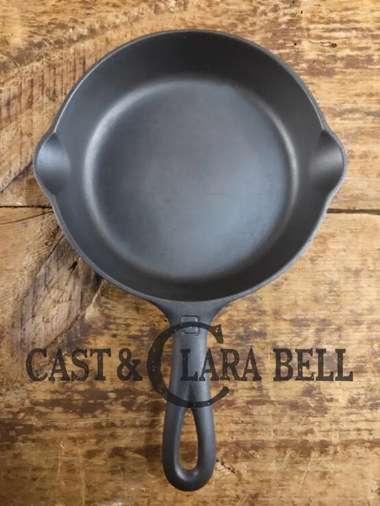 Must have egg skillet! Griswold #3 Skillet with Large Block Logo 709 Skillet