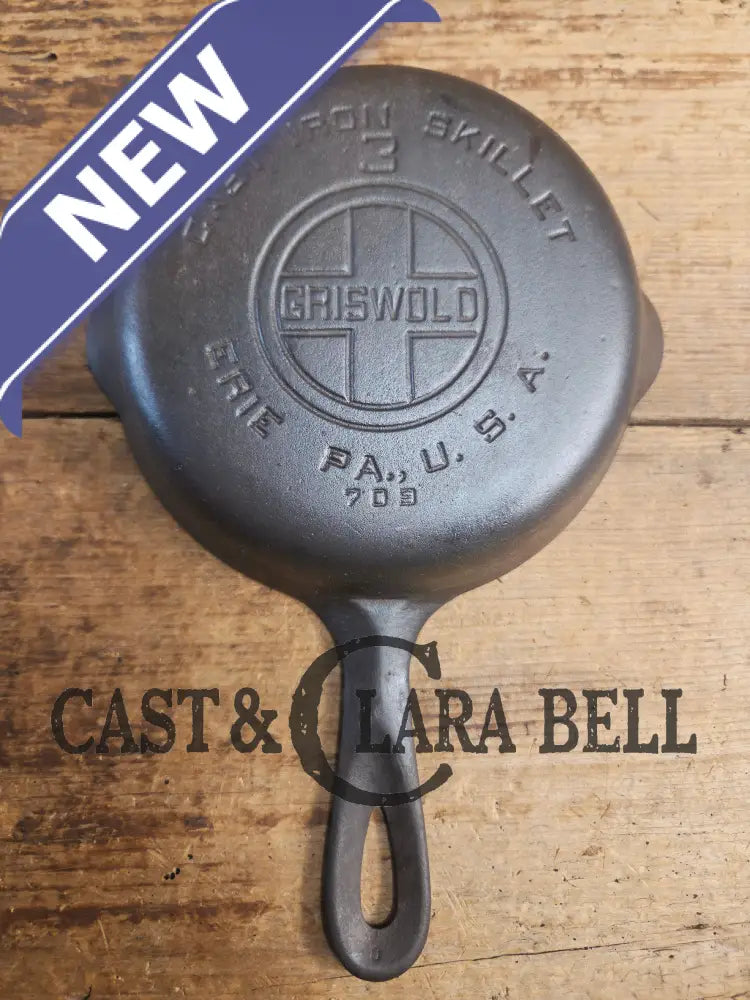 Must have egg skillet! Griswold #3 Skillet with Large Block Logo 709 A Skillet
