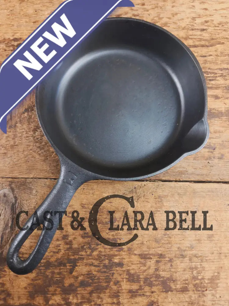 Must have egg skillet! Griswold #3 Skillet with Large Block Logo 709 A Skillet