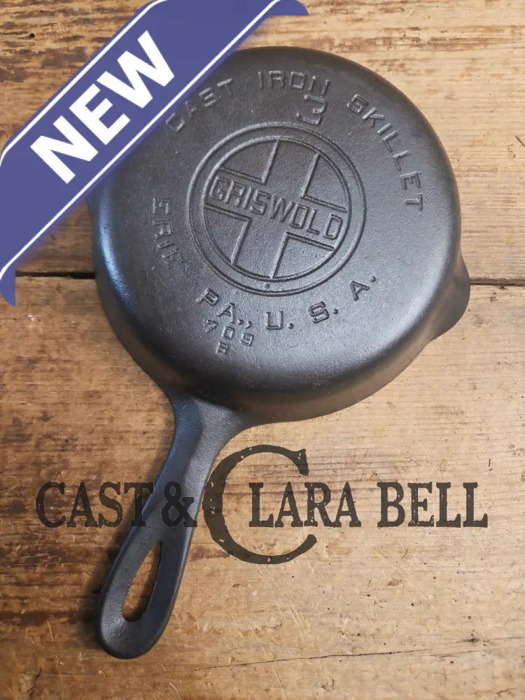 Must have egg skillet! Griswold #3 Skillet with Large Block Logo 709 B Skillet