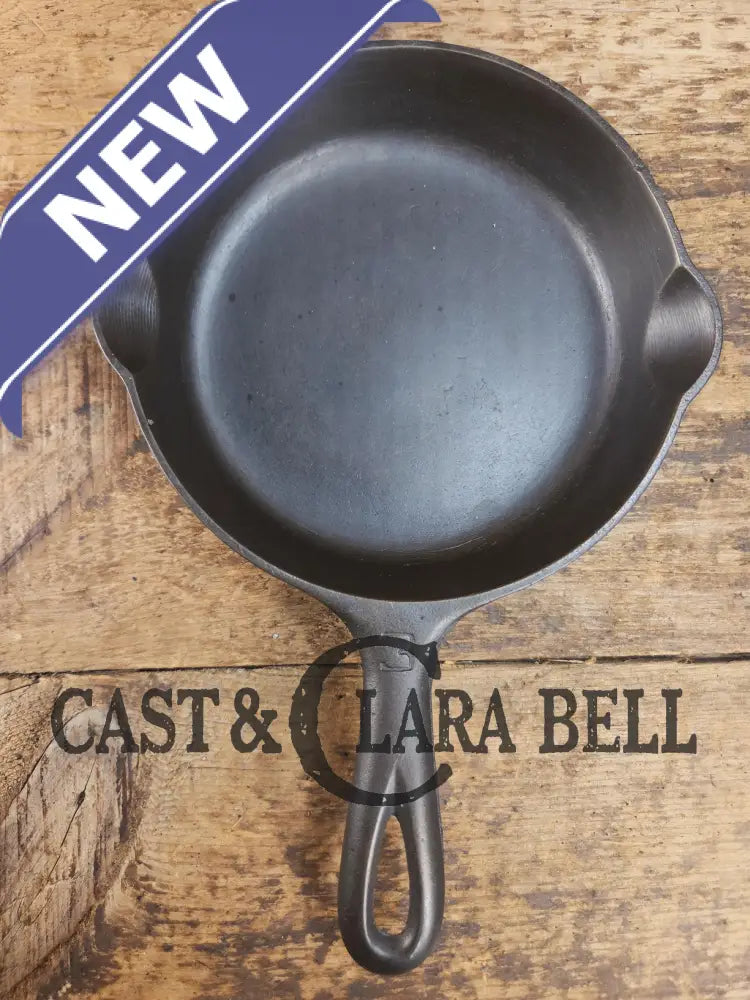Must have egg skillet! Griswold #3 Skillet with Large Block Logo 709 B SC24 Skillet