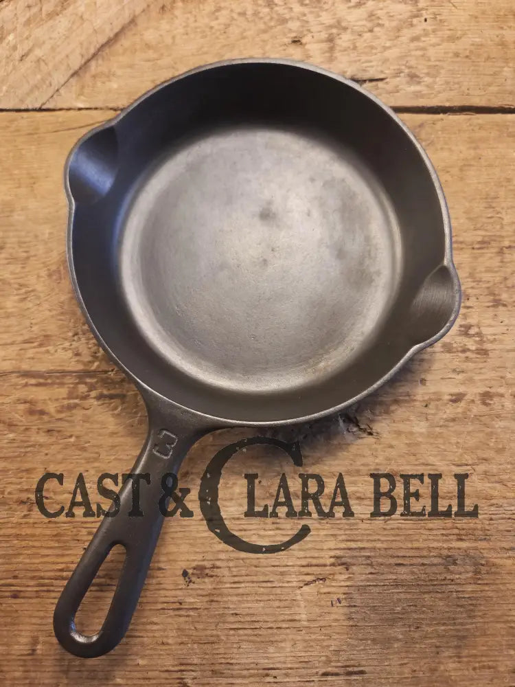 Must Have Egg skillet! Griswold No. 3 Skillet with Small Block Logo Erie PA 709 H DASH. Restored and Ready to Use!