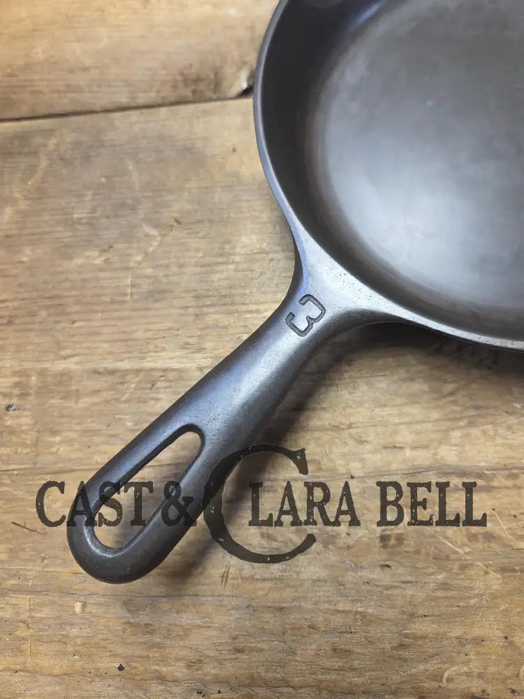 Must Have Egg skillet! Griswold No. 3 Skillet with Small Block Logo Erie PA 709 H. Restored and Ready to Use! Skillet
