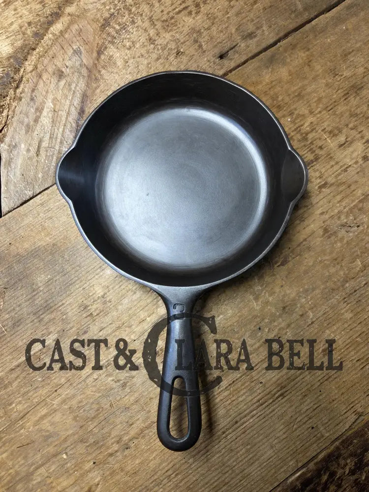 Must Have Egg skillet! Griswold No. 3 Skillet with Small Block Logo Erie PA 709 H. Restored and Ready to Use! Skillet