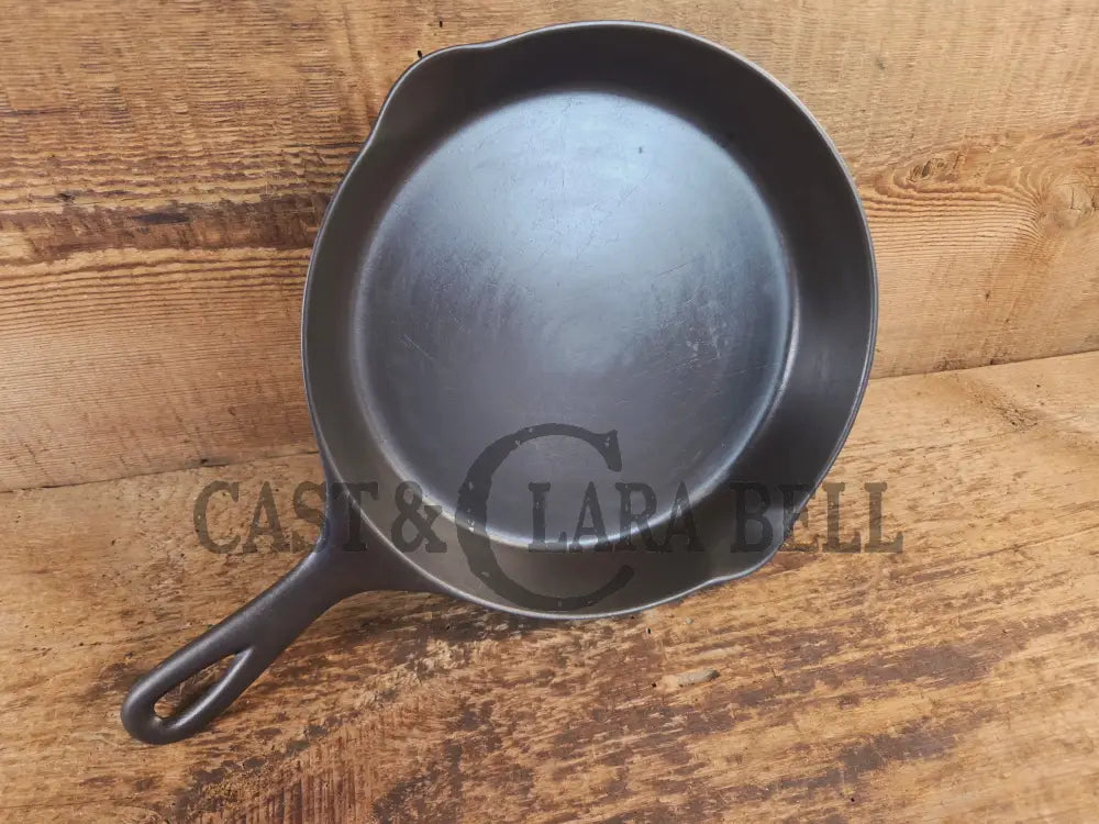 National (by Wagner) #7 Vintage Skillet. This lightweight skillet (c. 1914-1930) is a beauty - Skillet