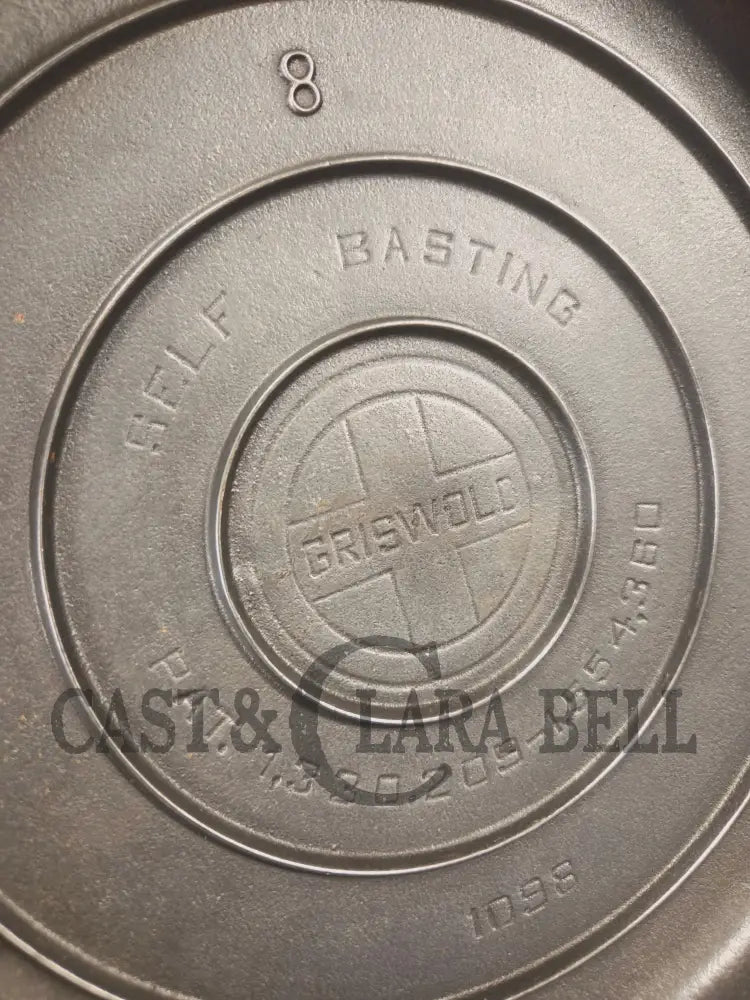 Need a lid? 1940โs Griswold No. 8 High Dome Skillet Lid with Small Block Logo 1098 - Skillet