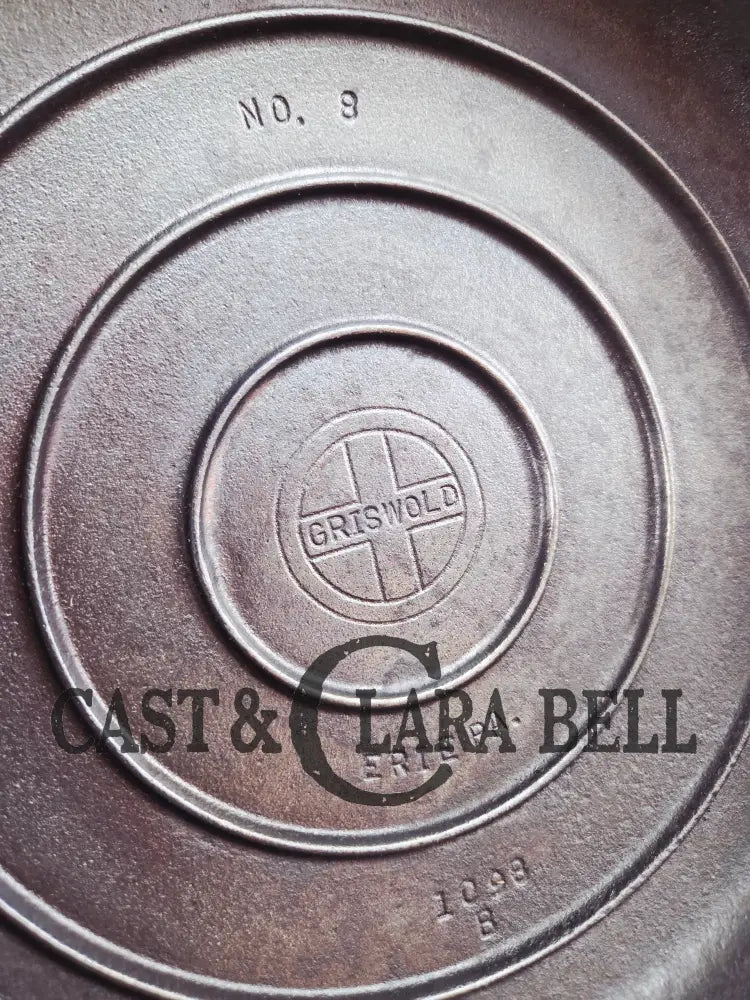 Need a lid? 1940βs Griswold No. 8 Skillet Lid with Small Block Logo 1098 Skillet