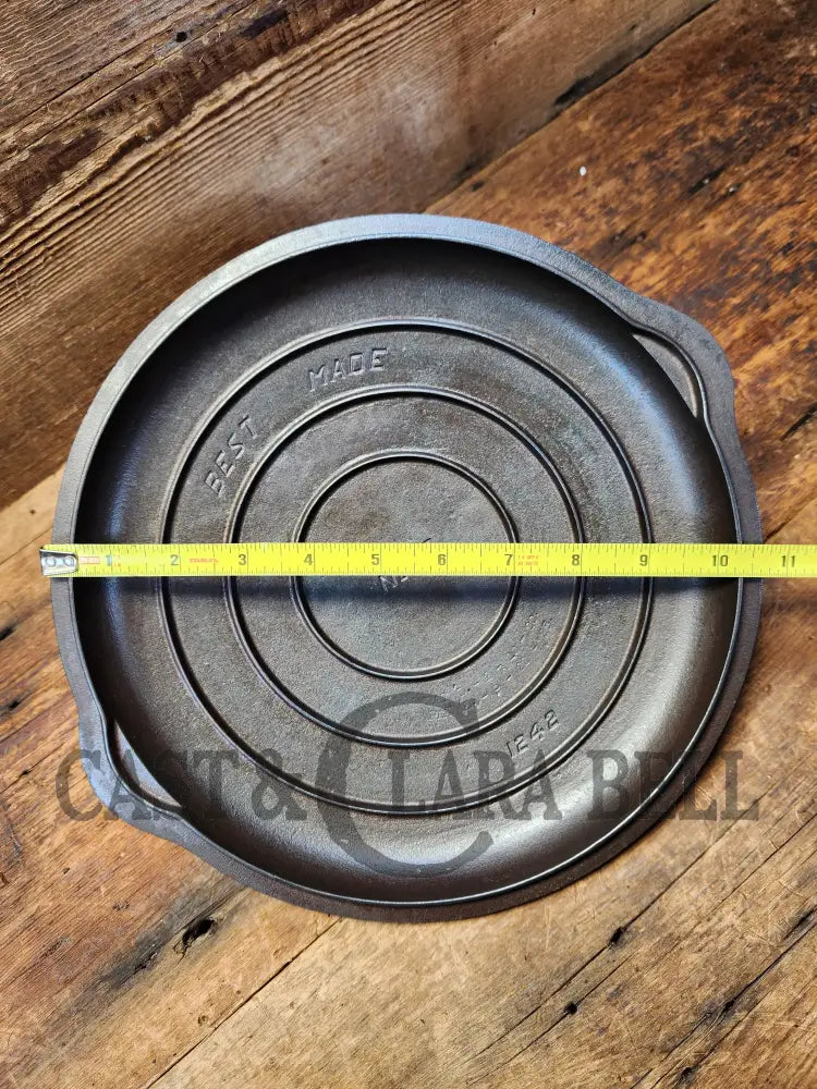 Need A Lid? Griswold Made βBest Madeβ Brand No. 8 Low Dome Self Basting Skillet Cover #1242.