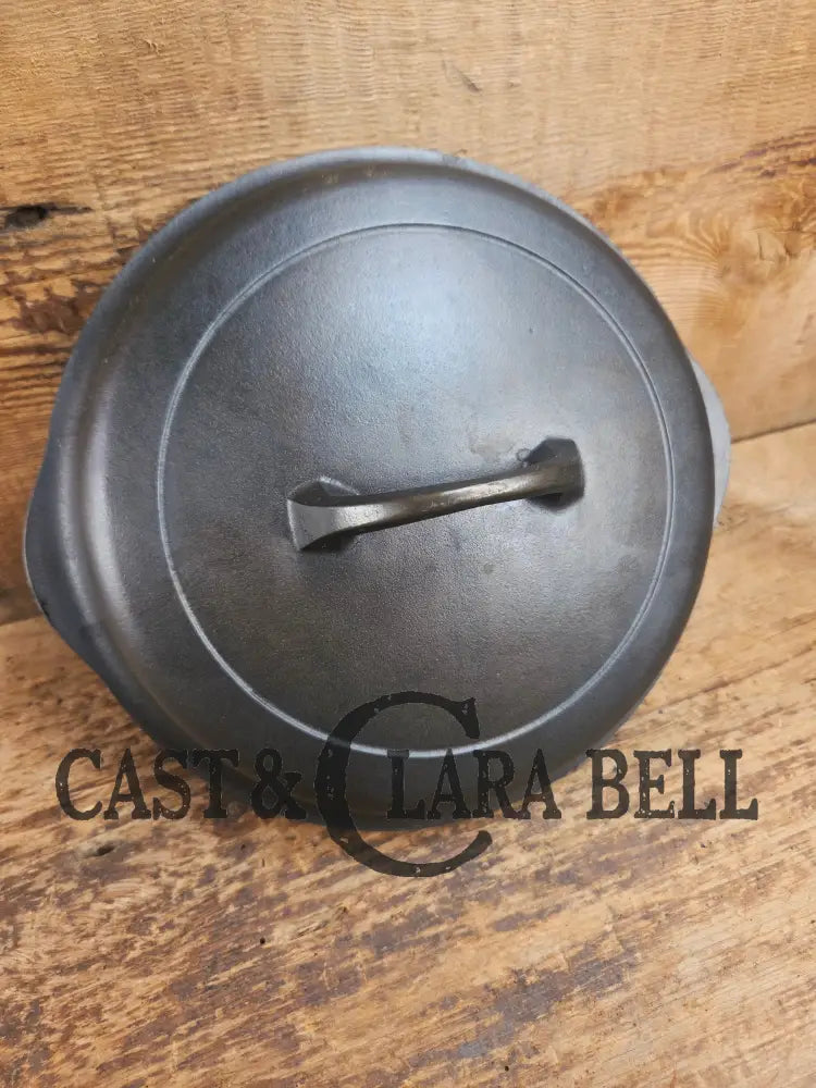 Need a lid? Hard to Find 1940βs Griswold Raised No. 6 High Dome Skillet Lid with Small Block Logo 1096 Skillet