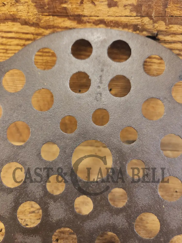 Need a trivet for your #7 dutch oven? Wagner Ware Drip Drop Trivet Dutch Ovens Trivets & Kettles