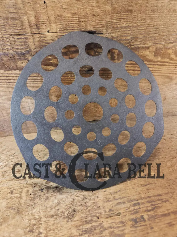 Need a trivet for your #8 dutch oven? Wagner Ware Drip Drop Trivet Dutch Ovens Trivets & Kettles