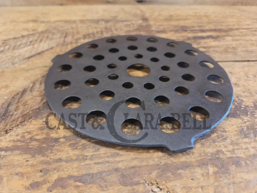 Need a trivet for your dutch oven? Griswold #9 Trivet. #207 - Dutch Ovens Trivets & Kettles
