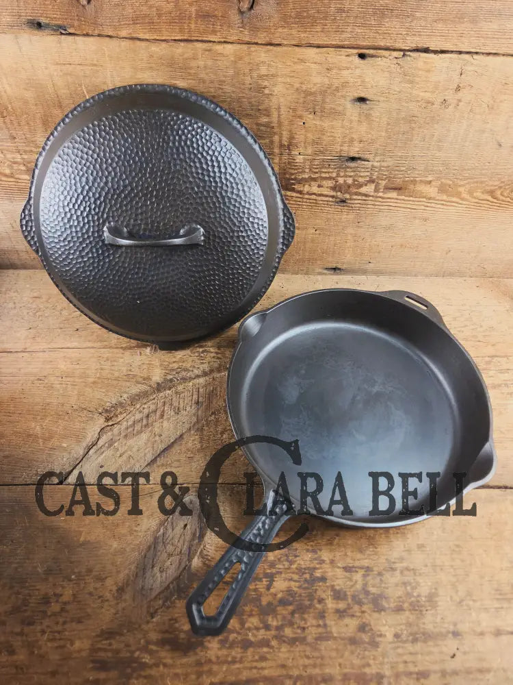 Oh my. Gorgeous and hard to find 1930โs Hammered finish Griswold No. 8 Hinged Cast Iron Skillet 2008 with matching lid
