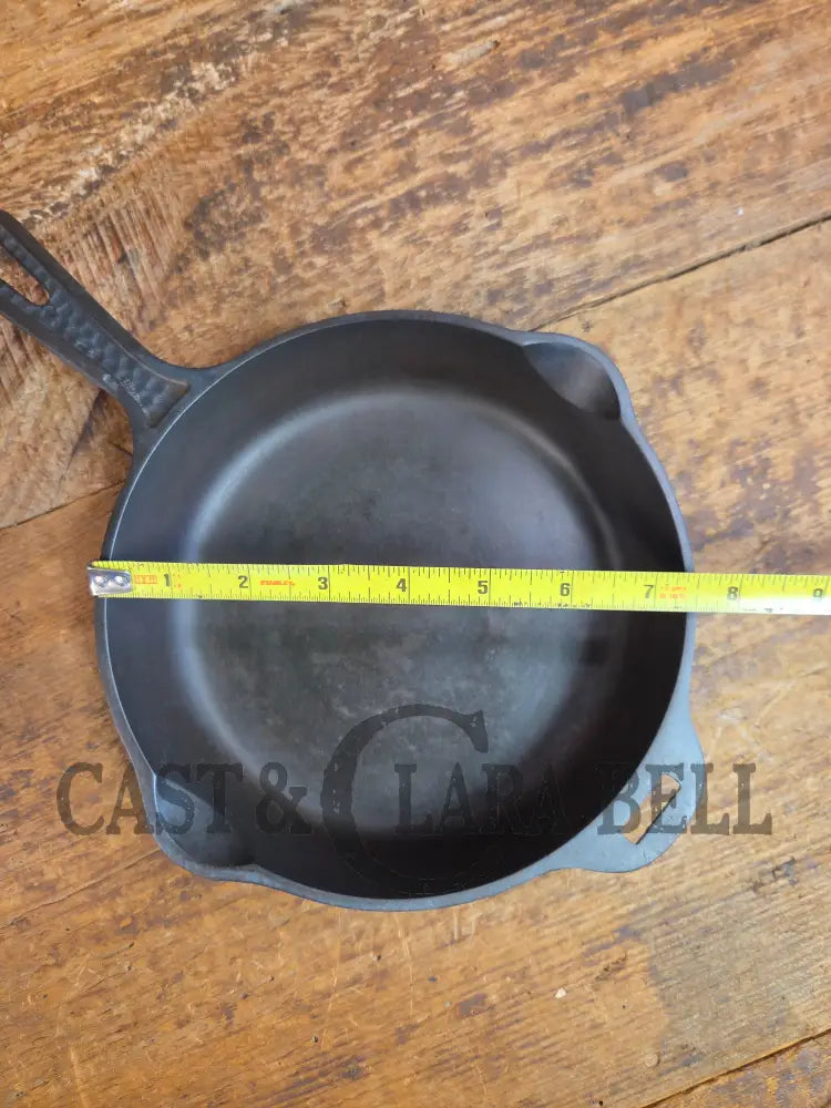 Oh my! Hard to find 1930’s Hammered finish Griswold No. 5 Hinged Cast Iron Skillet with Lid! 2096 / 2015 - Skillet