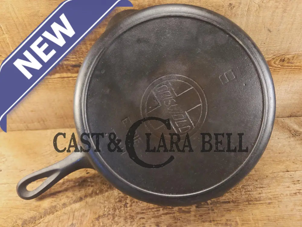 One of the earliest Griswold lines made! Lovely 1920’s Griswold #9 Skillet with Heat Ring and Large Slant Logo 710 H.