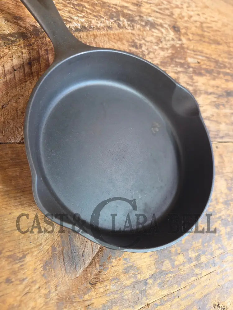 Our best seller! Beautiful 1920’s Era Wagner Ware #3 Egg Skillet 3 B. Restored and Ready to Use - Skillet