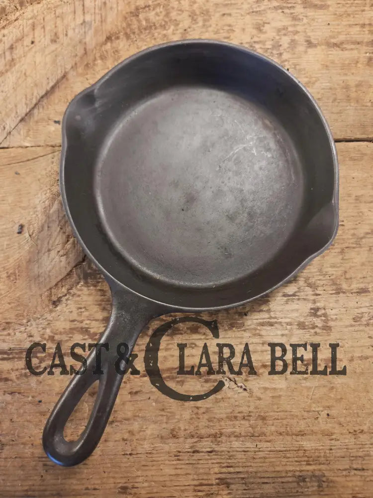 Our best seller! Beautiful 1920’s Era Wagner Ware #3 Egg Skillet 3 E. Restored and Ready to Use! Skillet