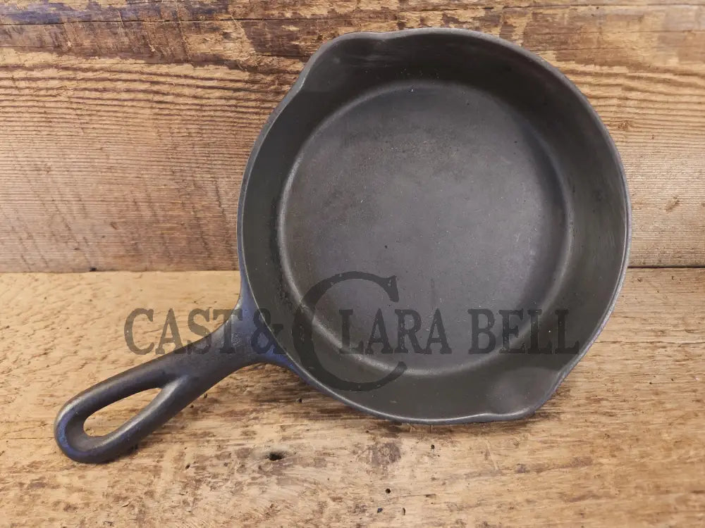 Our best seller! Beautiful 1920βs Era Wagner Ware #3 Egg Skillet 3 E. Restored and Ready to Use! Skillet