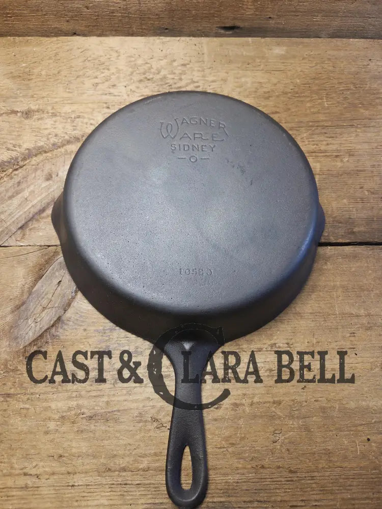The Classic! Wagner Ware Sidney -O- #8 Skillet with Stylized Logo and Smooth Bottom 1058 O SC24 Skillet