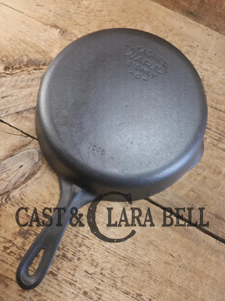 Perfect saute skillet! 1930βs Wagner Ware #6 Skillet with Smooth Bottom and Stylized Logo 1056 I. Restored and ready to
