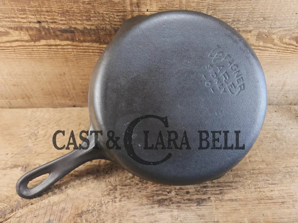 Perfect saute skillet! 1930βs Wagner Ware #6 Skillet with Smooth Bottom and Stylized Logo 1056 I. Restored and ready to