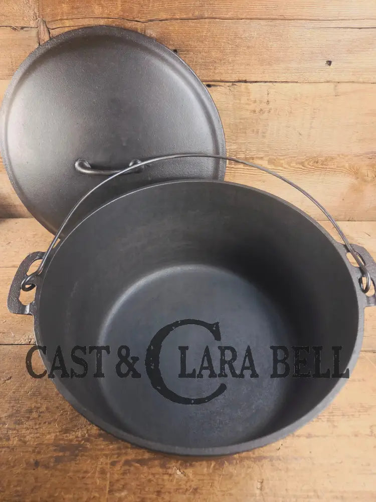 Phenomenal! Very rare 1910βs Griswold Size #11 (2634) Dutch Oven with Slant Logo and (2636) Lid. One you donβt see