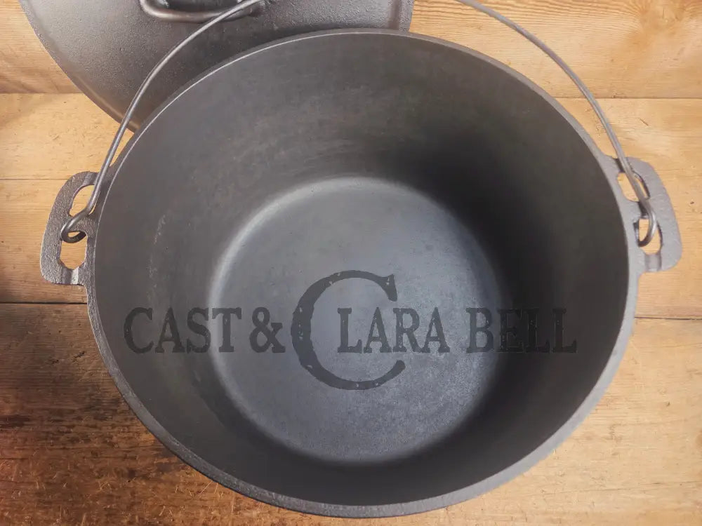 Phenomenal! Very rare 1910’s Griswold Size #11 (2634) Dutch Oven with Slant Logo and (2636) Lid. One you don’t see
