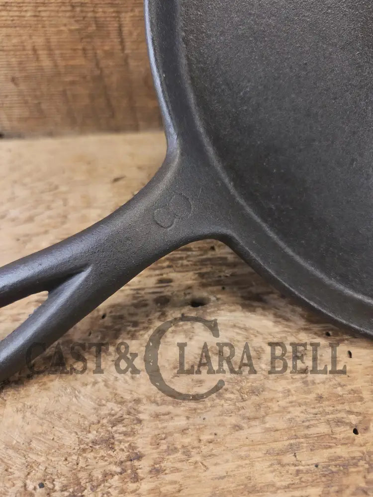 Piece of American history. Late 1800βs antique Gate marked Round Cast Iron Stove Eye Griddle. Elegant and hard working.