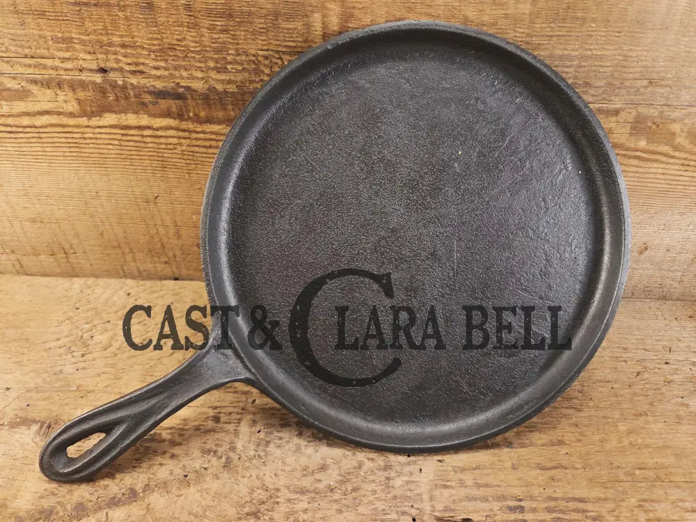 Piece of American history. Late 1800’s unknown antique Gate marked Round Cast Iron Stove Eye Griddle. Great daily user!