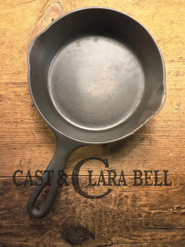 Price to Sell! HTF 1920’s Era Wagner Sidney -O- #4 Skillet with Heat Ring #4A. Great for small item cooking eggs and