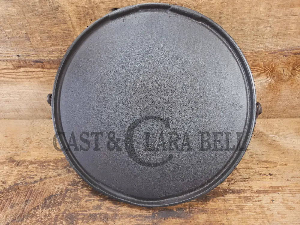 Priced To Sell: 1890’s Erie #12 Round Griddle Bailed Perfect Pizza Griddle - Griddle