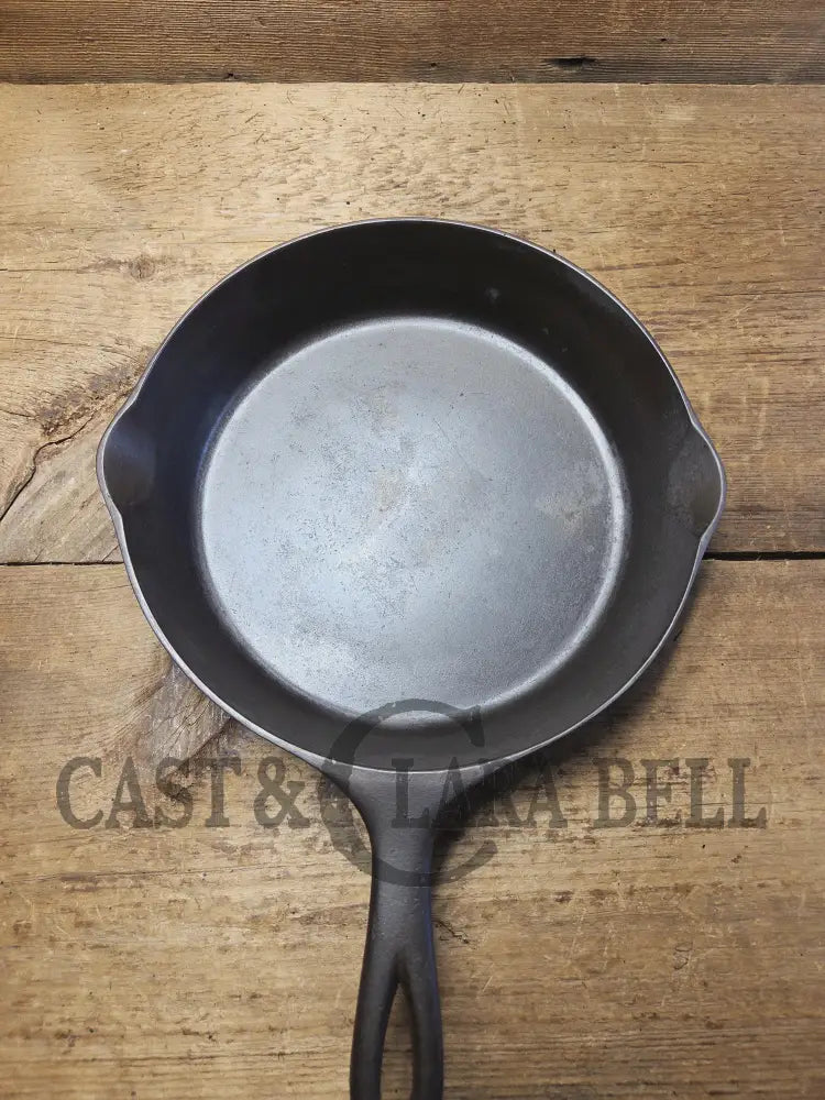 Priced to Sell! 1920βs Era Wagner Ware Sidney O. #7D Skillet with Heat Ring. Great value because of small pitted area