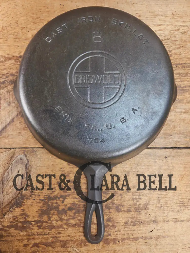 Priced To Sell! 1920βs Griswold #8 Skillet with Large Block Logo and Smooth Bottom 704 Skillet