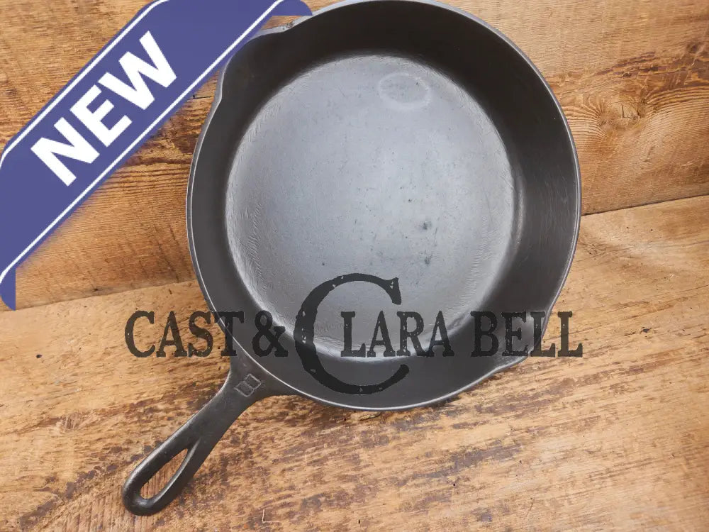 Priced To Sell! 1920βs Griswold #8 Skillet with Large Block Logo and Smooth Bottom 704 P Skillet