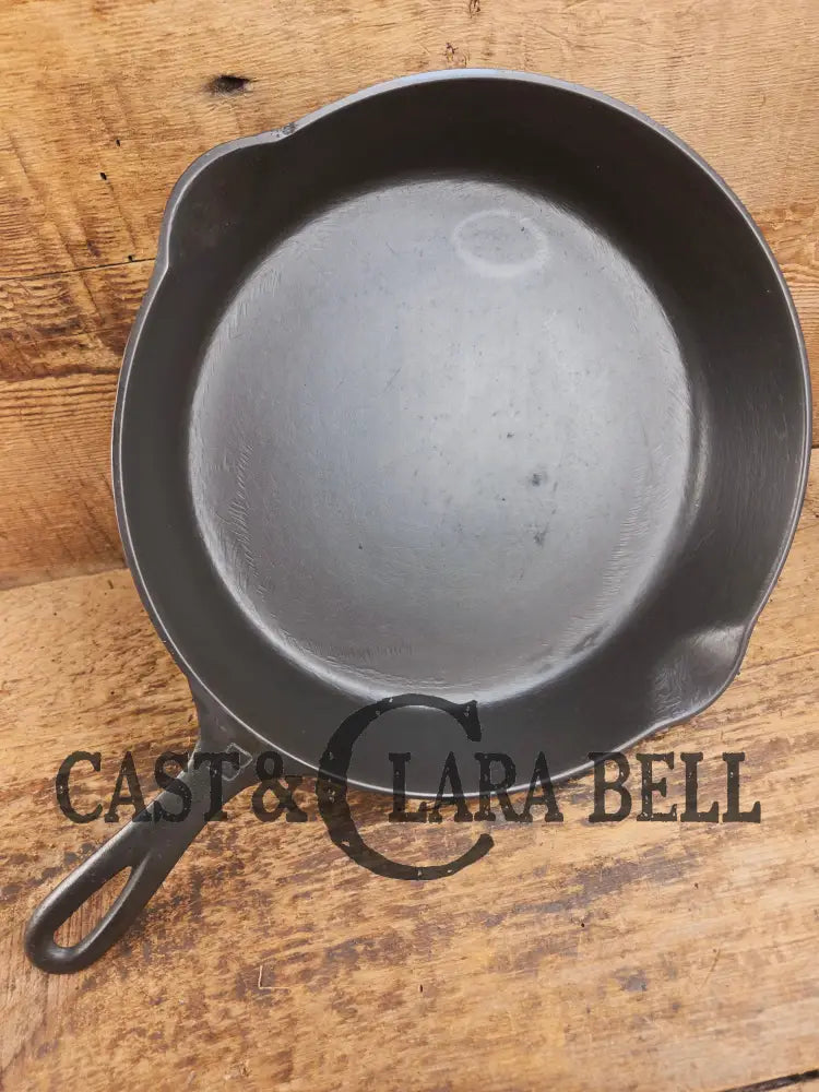Priced To Sell! 1920’s Griswold #8 Skillet with Large Block Logo and Smooth Bottom 704 P Skillet