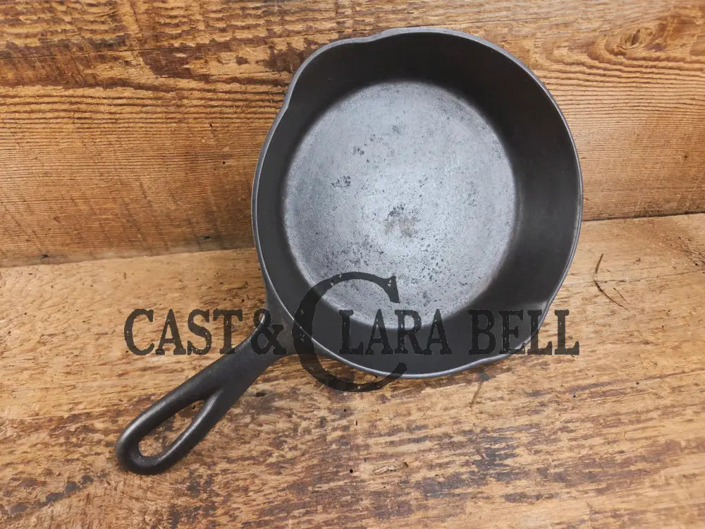 Priced to Sell 1920’s Wagner #4 Skillet with Heat Ring Single digit 4 Skillet