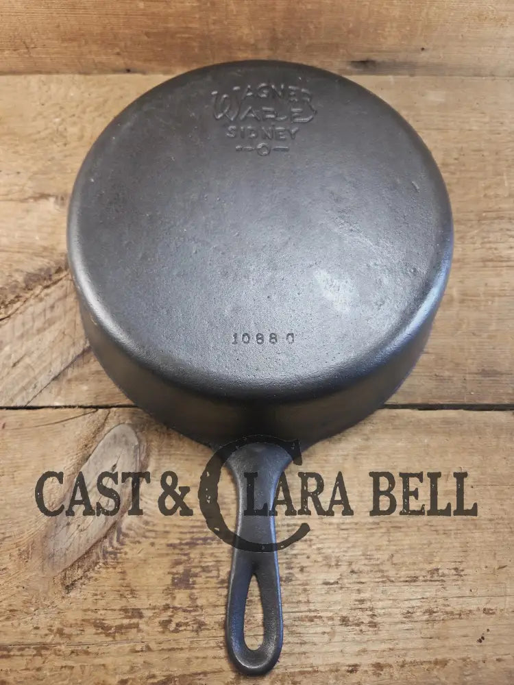Priced to Sell! 1930s era,Wagner #8 cast iron ’Chicken Fryer’ deep skillet 1088. Perfect for the beginner or every day