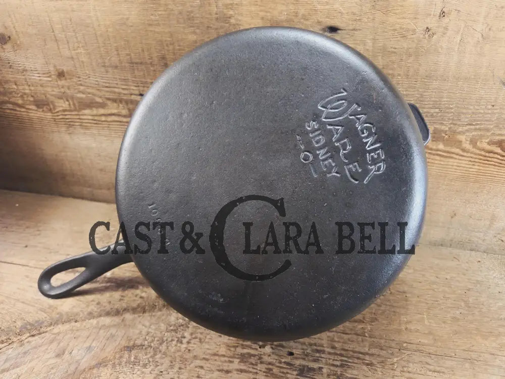 Priced to Sell! 1930s era,Wagner #8 cast iron ’Chicken Fryer’ deep skillet 1088. Perfect for the beginner or every day