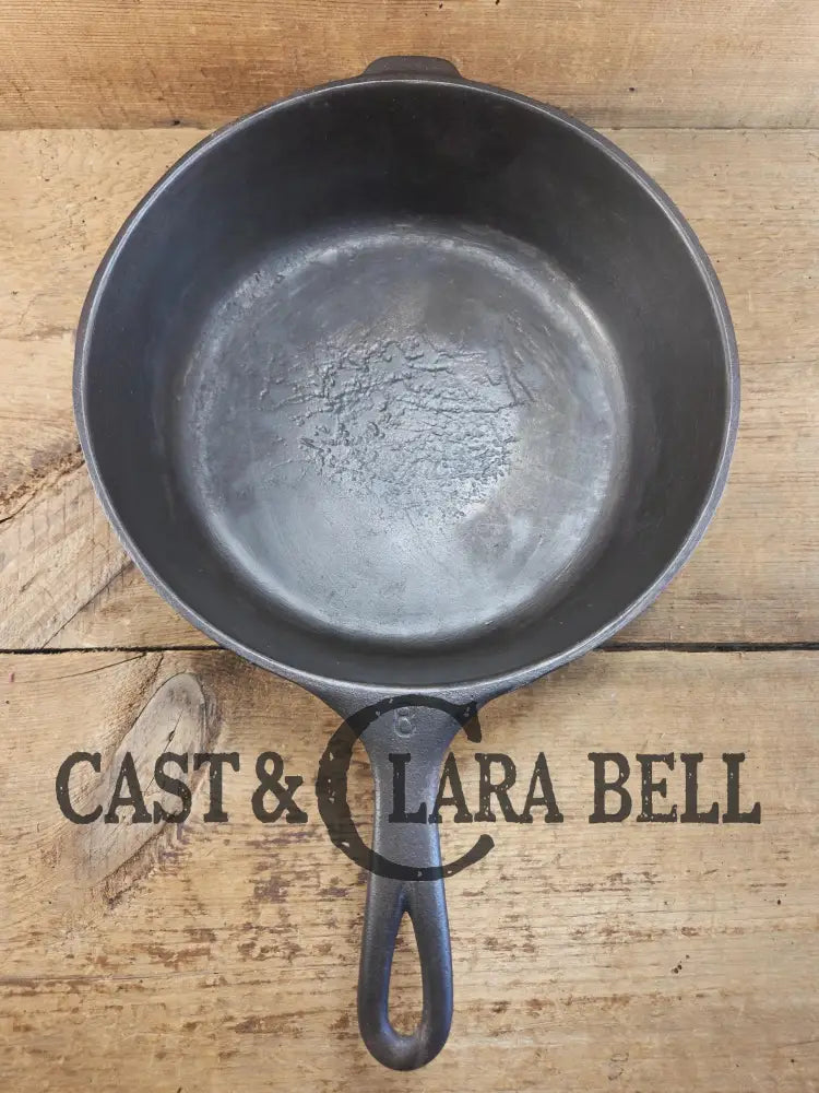 Priced to Sell! 1930s era,Wagner #8 cast iron ’Chicken Fryer’ deep skillet 1088. Perfect for the beginner or every day