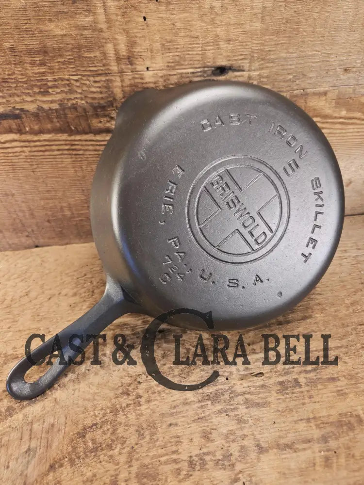 Priced to Sell! 1930βs Griswold #5 Cast Iron Skillet with Large Block Logo 724 C Skillet