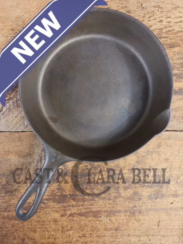 Priced to sell! 1930βs Griswold #7 Skillet w Large Block Logo Heat Ring 701 E. See description SC24 - Skillet