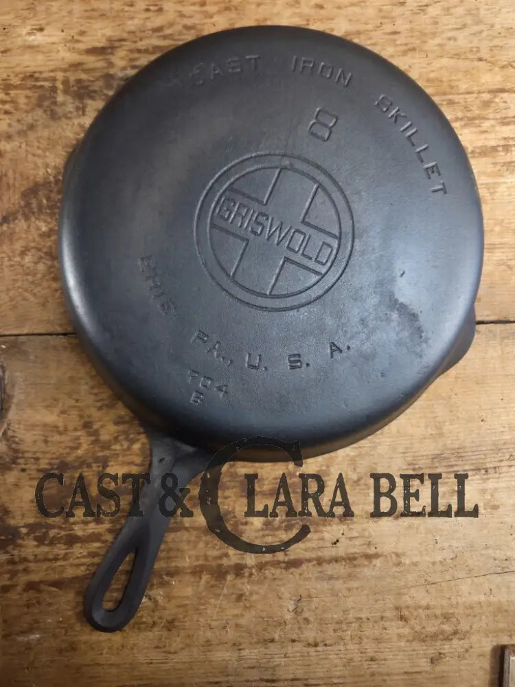 Priced to Sell! 1930’s Griswold #8 Cast Iron Skillet with Large Block Logo 704 B. Perfect for gas and electric