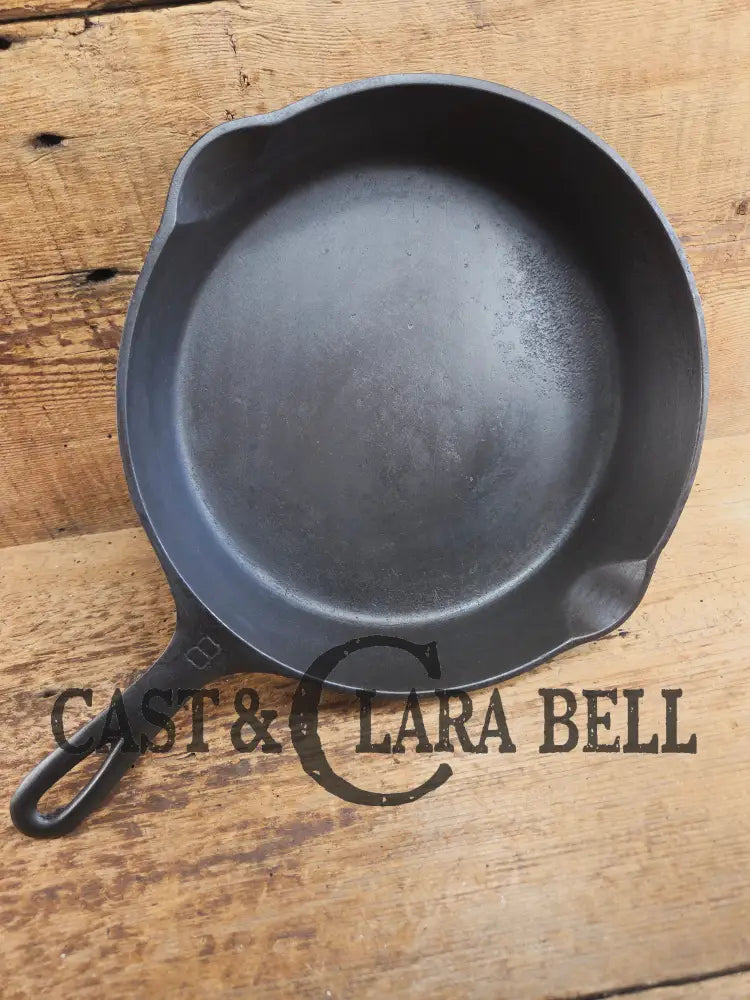 Priced to Sell! 1930’s Griswold #8 Cast Iron Skillet with Large Block Logo 704 H. Fully restored and ready to go Skillet