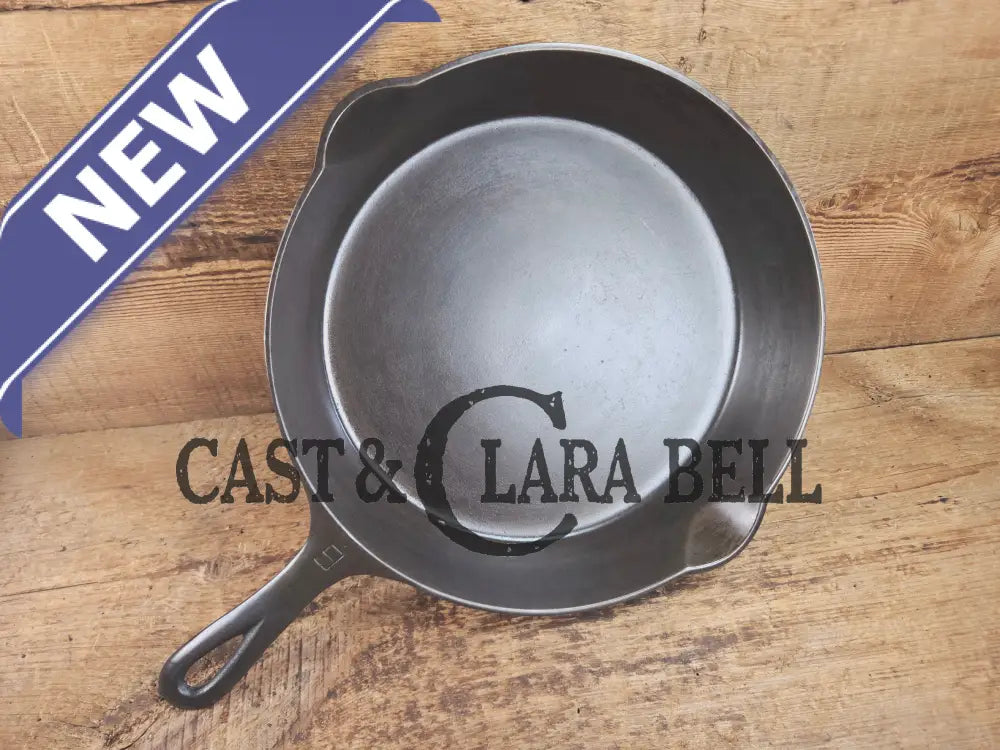 Priced to Sell! 1930’s Griswold #9 Skillet with Large Block Logo and Smooth Bottom 710 Skillet