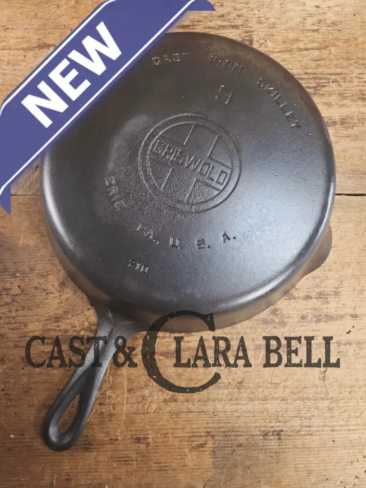 Priced to Sell! 1930’s Griswold #9 Skillet with Large Block Logo and Smooth Bottom 710 Skillet