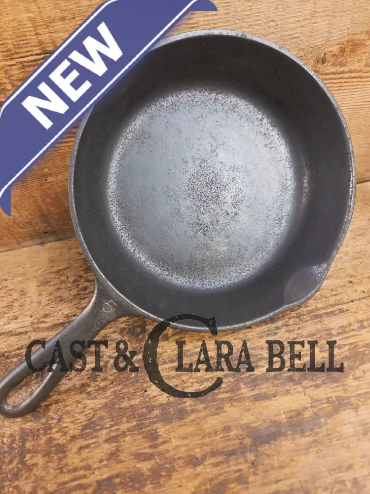 Priced to Sell! 1930βs Wagner #5 Skillet with Stylized Logo 1055 M Skillet